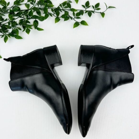 Acne Studios Jensen black Smooth Leather Pointed Toe Chelsea Boot 6.5 - Picture 5 of 11